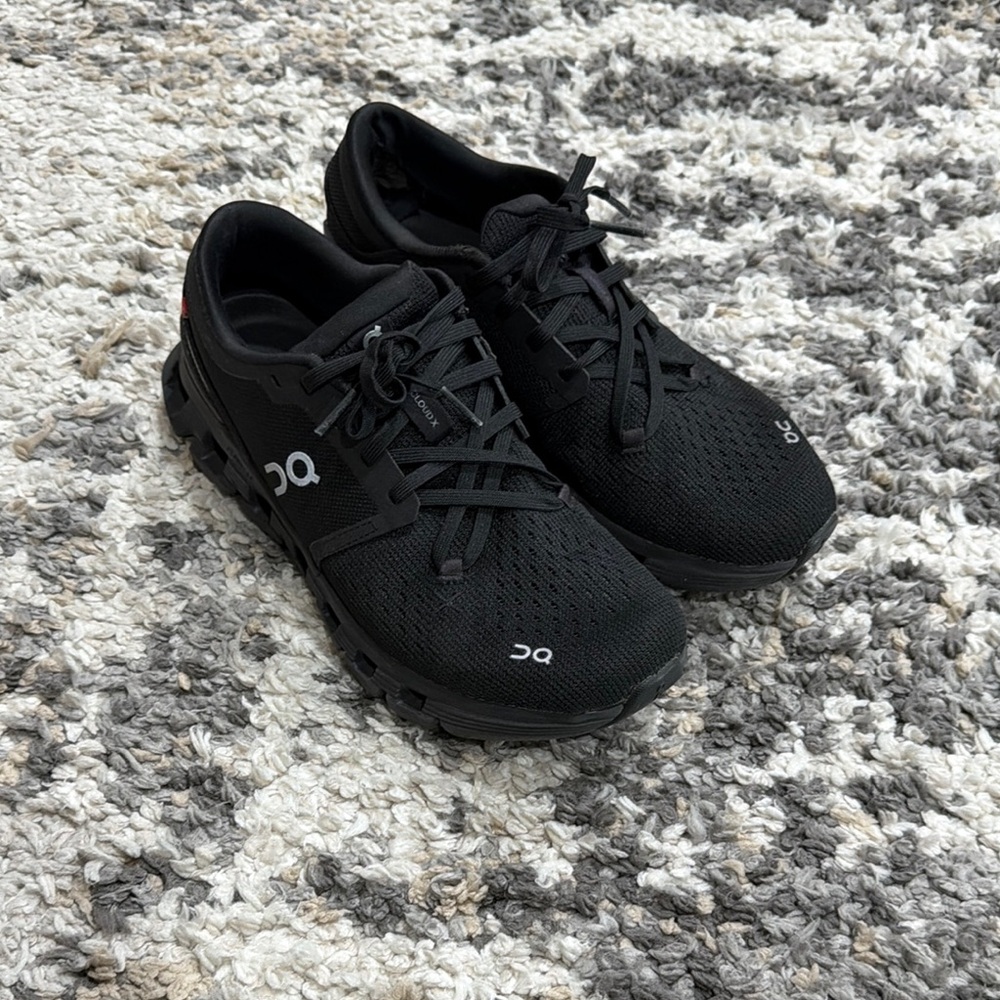 On Women's Black Cloud Sneakers